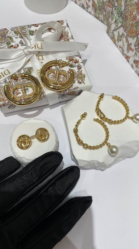 Dior Earring 06lyr650